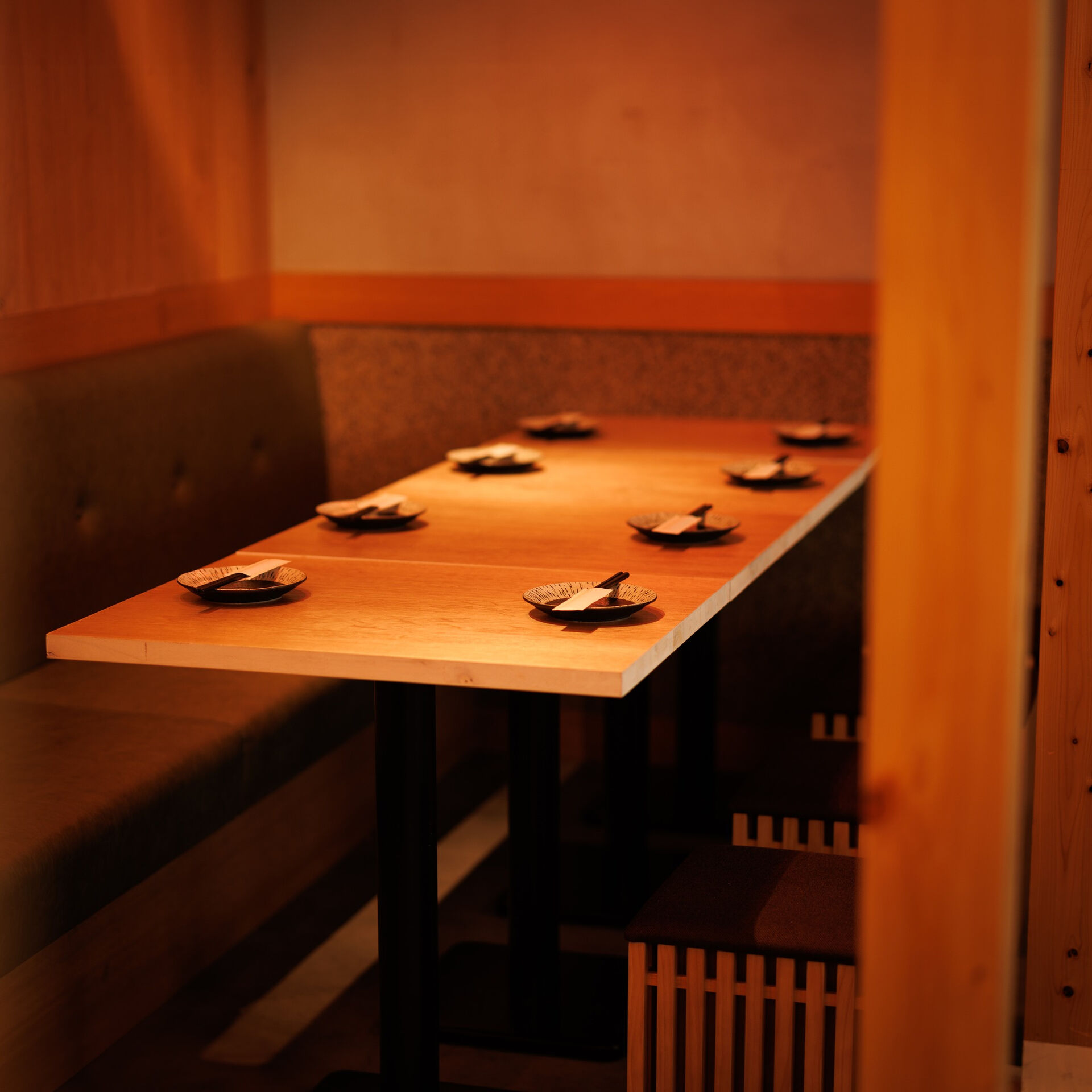 川崎駅近くの居酒屋で、心に残る特別な時間をお過ごしください
